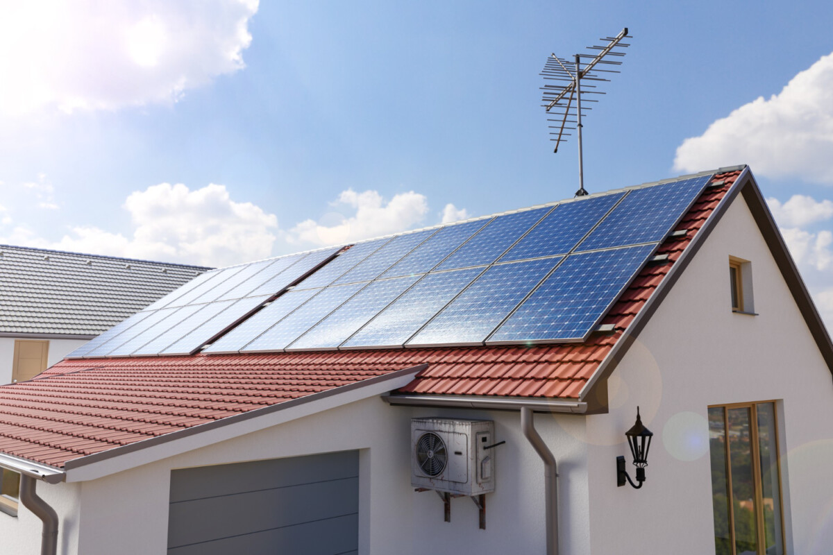 Panneaux solaires pour une maison : quelle quantité selon la surface ?